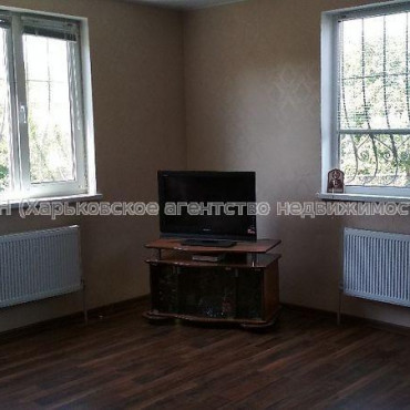 Продам будинок, Котляревского ул. , 160 м², 6 соток, частичный ремонт 