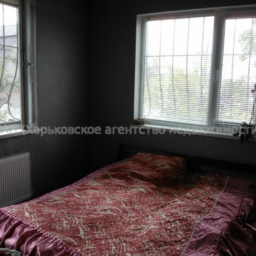 Продам будинок, Котляревского ул. , 160 м², 6 соток, частичный ремонт 