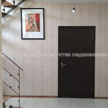 Продам будинок, Котляревского ул. , 160 м², 6 соток, частичный ремонт 