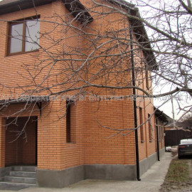 Продам дом, Гагарина просп. , 210 м², 5 сот., косметический ремонт