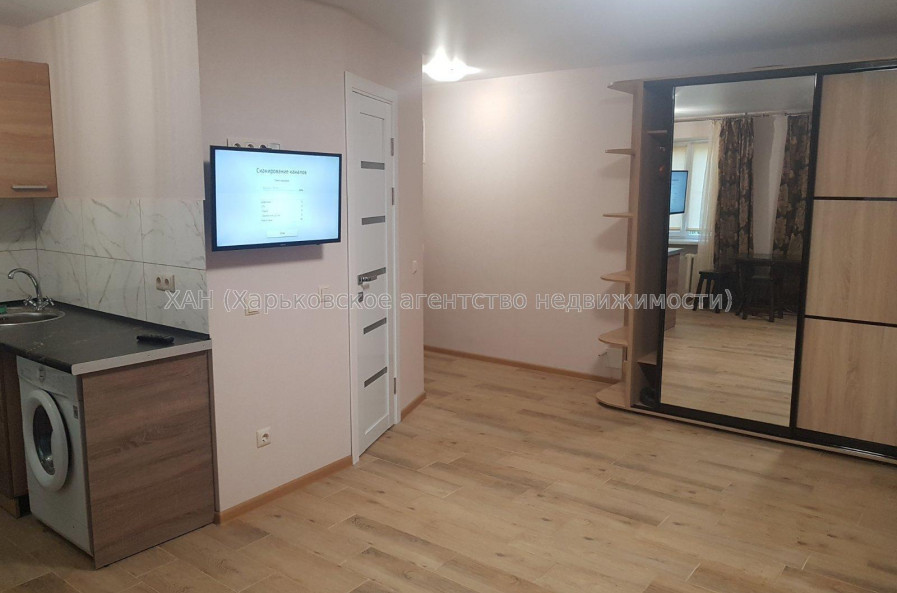 Здам квартиру, Холодногорская ул. , 1 кім., 32 м², капитальный ремонт 