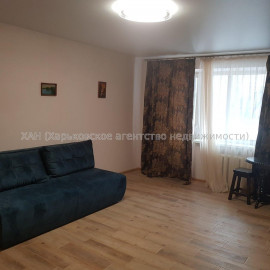 Сдам квартиру, Холодногорская ул. , 1  ком., 32 м², капитальный ремонт