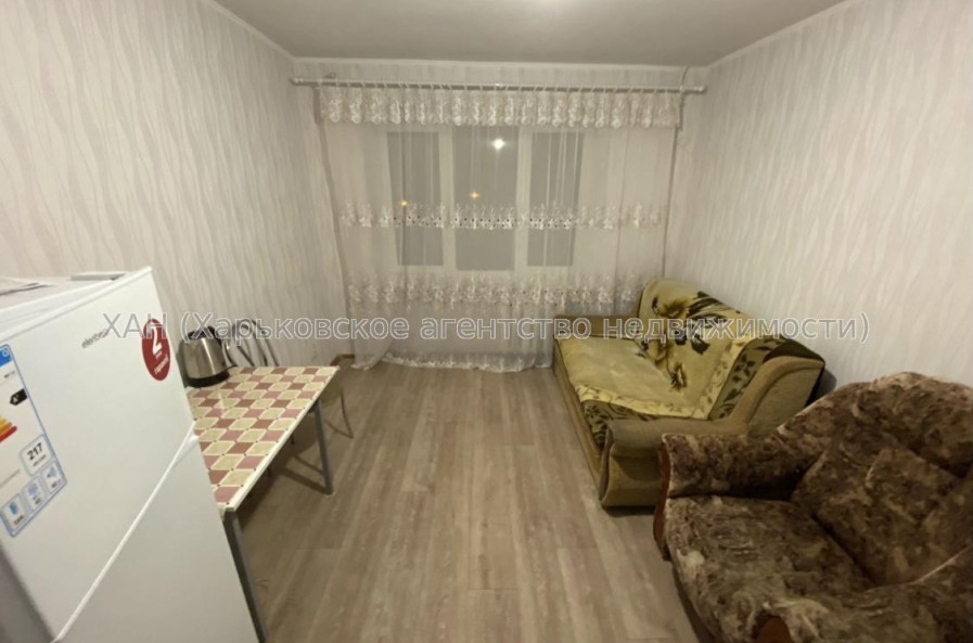 Здам квартиру, 23 Августа ул. , 1 кім., 12 м², косметический ремонт 