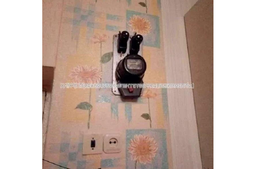 Продам квартиру, Мира ул. , 1  ком., 16 м², советский ремонт 