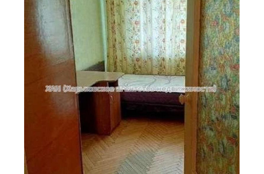 Продам квартиру, Харьковских Дивизий ул. , 3  ком., 56 м², косметический ремонт 