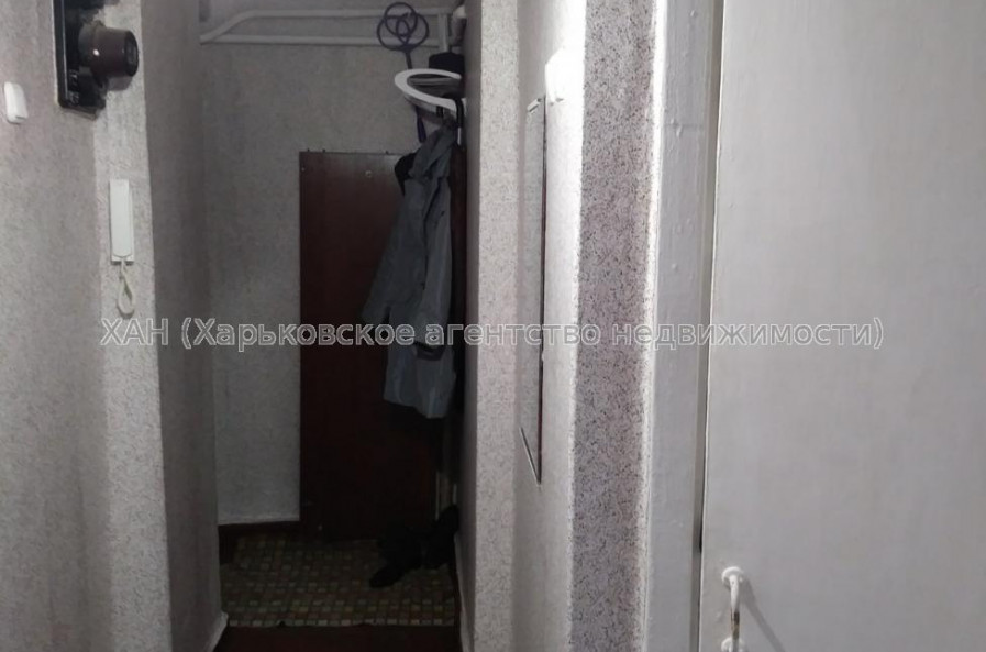 Продам квартиру, Валдайская ул. , 1  ком., 32 м², косметический ремонт 