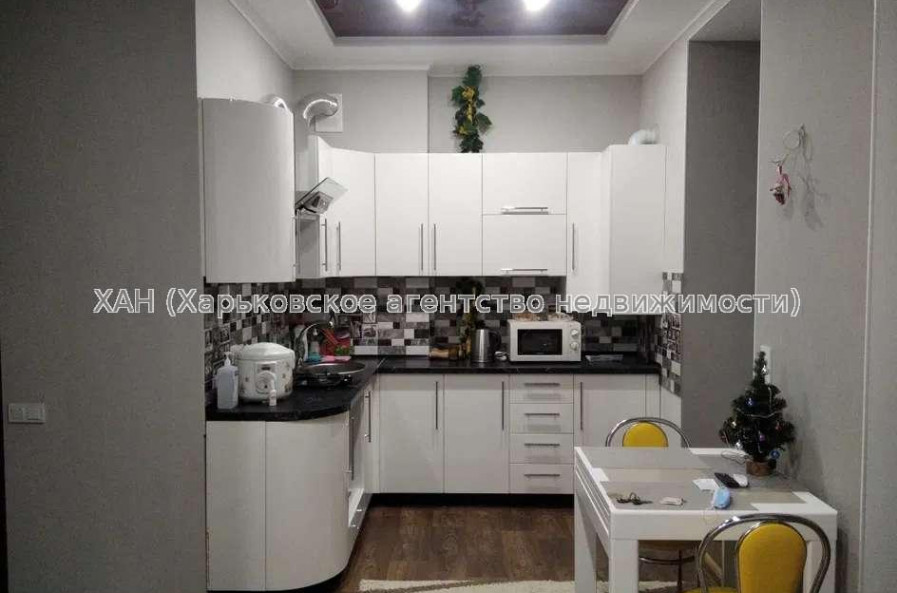 Продам квартиру, Дизельная ул. , 1  ком., 32 м², евроремонт 