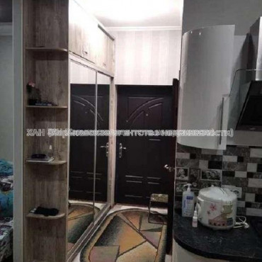 Продам квартиру, Дизельная ул. , 1 кім., 32 м², евроремонт 