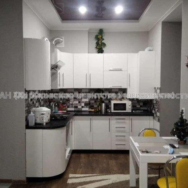 Продам квартиру, Дизельная ул. , 1 кім., 32 м², евроремонт 