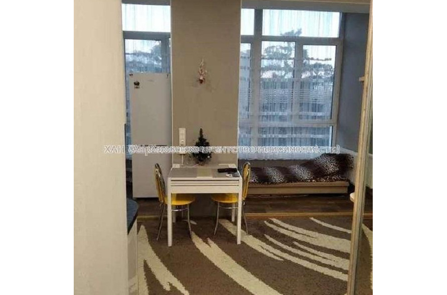 Продам квартиру, Дизельная ул. , 1 кім., 32 м², евроремонт 