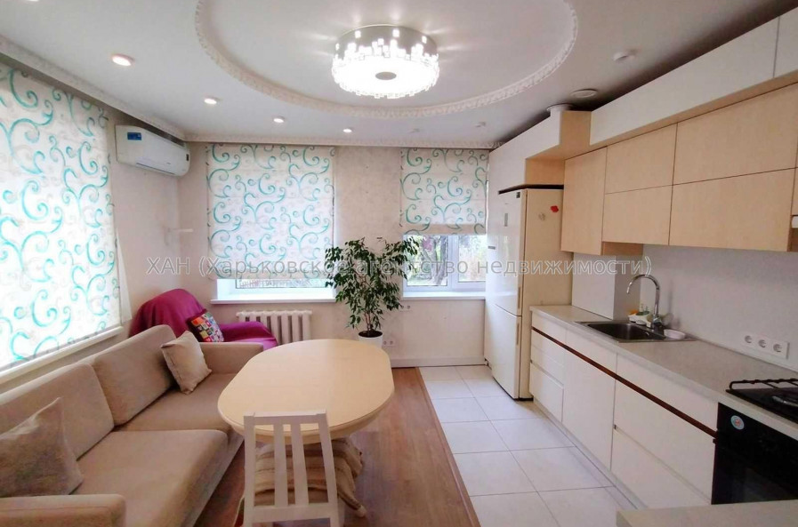 Продам дом, Москалёвская ул. , 128 м², 9 сот., косметический ремонт 