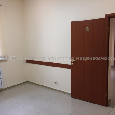 Сдам нежилую недвижимость, офисное помещение , 4  ком., 94.70 м², косметический ремонт  - фото 1 Сдам нежилую недвижимость, офисное помещение , 4  ком., 94.70 м², косметический ремонт