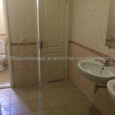 Сдам нежилую недвижимость, офисное помещение , 4  ком., 94.70 м², косметический ремонт  - фото 6 Сдам нежилую недвижимость, офисное помещение , 4  ком., 94.70 м², косметический ремонт