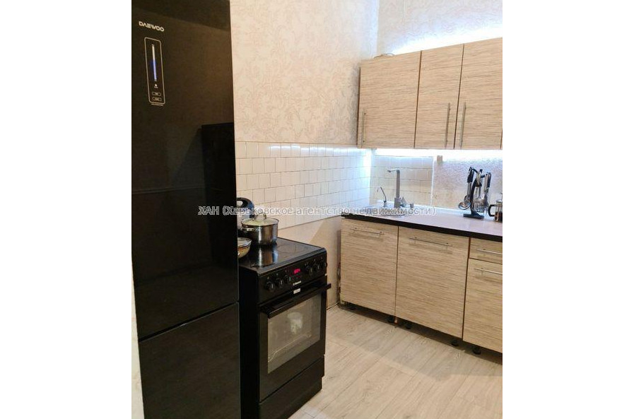 Продам квартиру, Гарибальди ул. , 1 кім., 36 м², капитальный ремонт 