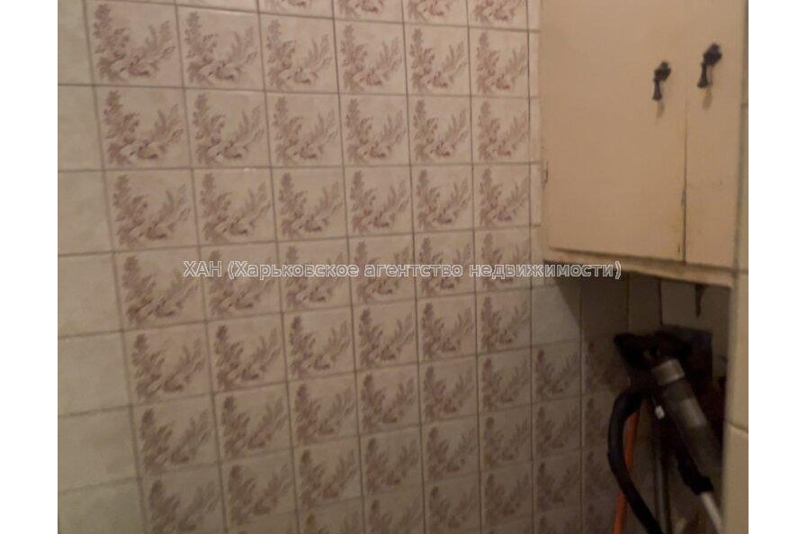 Продам квартиру, Героев Харькова просп. , 1  ком., 39 м², косметический ремонт 