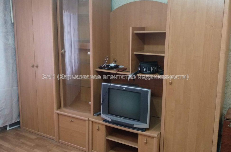 Продам квартиру, Каменярский въезд , 2 кім., 40 м², косметический ремонт 