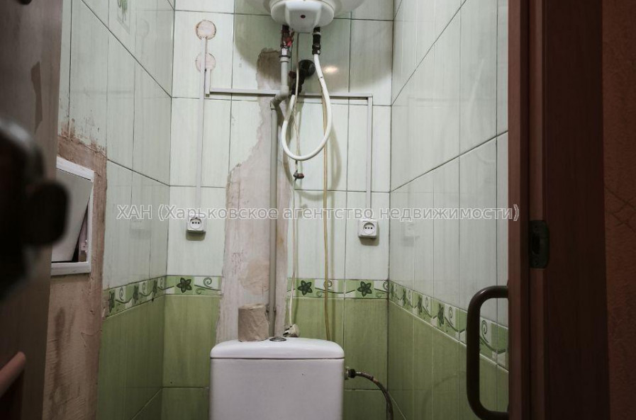 Продам квартиру, Каменярский въезд , 2 кім., 40 м², косметический ремонт 