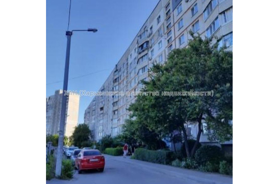 Продам квартиру, Ахсарова Энвера ул. , 3  ком., 68 м², капитальный ремонт 