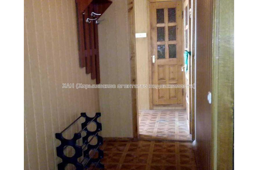 Продам квартиру, Сергеевская ул. , 2 кім., 54 м², косметический ремонт 