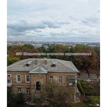 Продам квартиру, Семинарская ул. , 1 кім., 32 м², без внутренних работ 