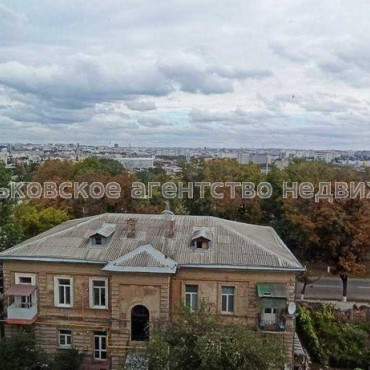 Продам квартиру, Семинарская ул. , 1 кім., 32 м², без внутренних работ 