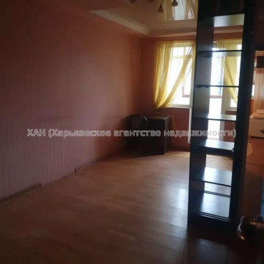 Продам квартиру, Жасминовый б-р , 5 кім., 120 м², капитальный ремонт 