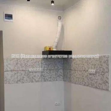 Продам квартиру, Библика ул. , 1 кім., 14 м², капитальный ремонт 