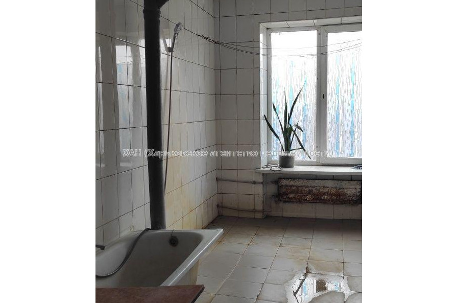 Продам квартиру, Библика ул. , 1 кім., 14 м², капитальный ремонт 