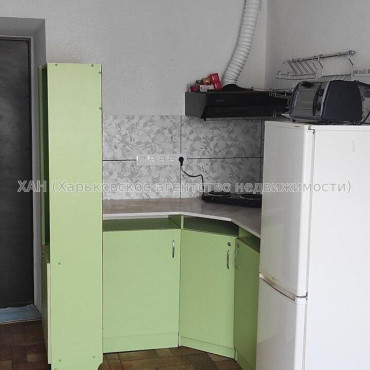 Продам квартиру, Библика ул. , 1 кім., 14 м², капитальный ремонт 