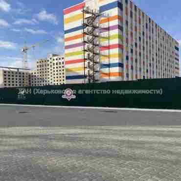 Продам квартиру, Веселая ул. , 1 кім., 20 м², без внутренних работ 