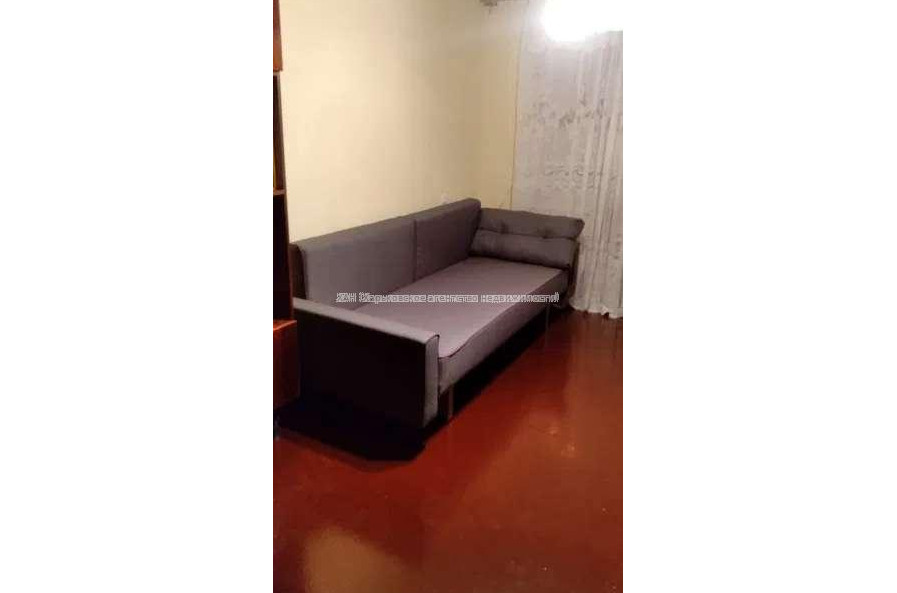 Продам квартиру, Гвардейцев Широнинцев ул. , 2  ком., 44 м², косметический ремонт 