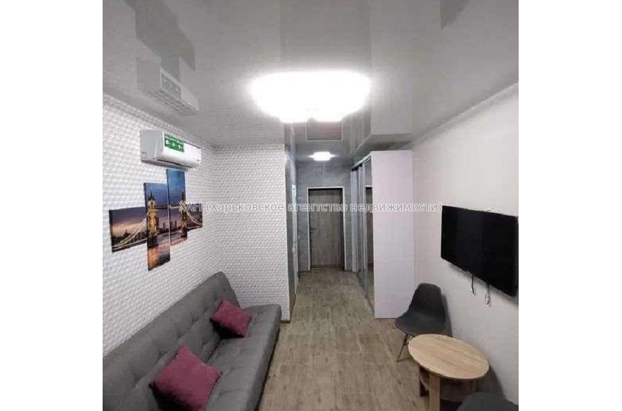 Продам квартиру, Шевченковский пер. , 1 кім., 19 м², капитальный ремонт 