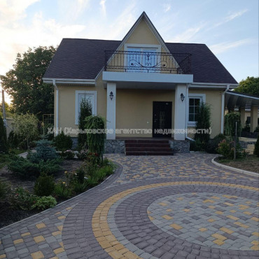 Продам будинок, Зеленогайский просп. , 110 м², 10 соток, капитальный ремонт 