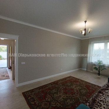 Продам будинок, Зеленогайский просп. , 110 м², 10 соток, капитальный ремонт 