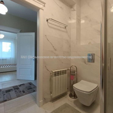 Продам будинок, Зеленогайский просп. , 110 м², 10 соток, капитальный ремонт 