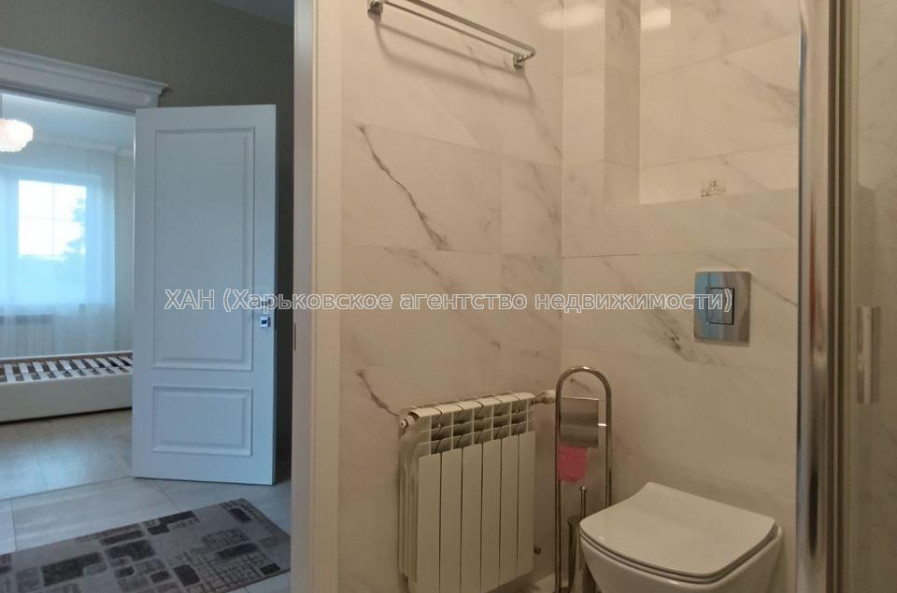 Продам будинок, Зеленогайский просп. , 110 м², 10 соток, капитальный ремонт 