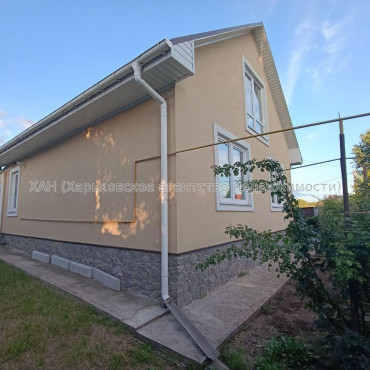 Продам будинок, Зеленогайский просп. , 110 м², 10 соток, капитальный ремонт 