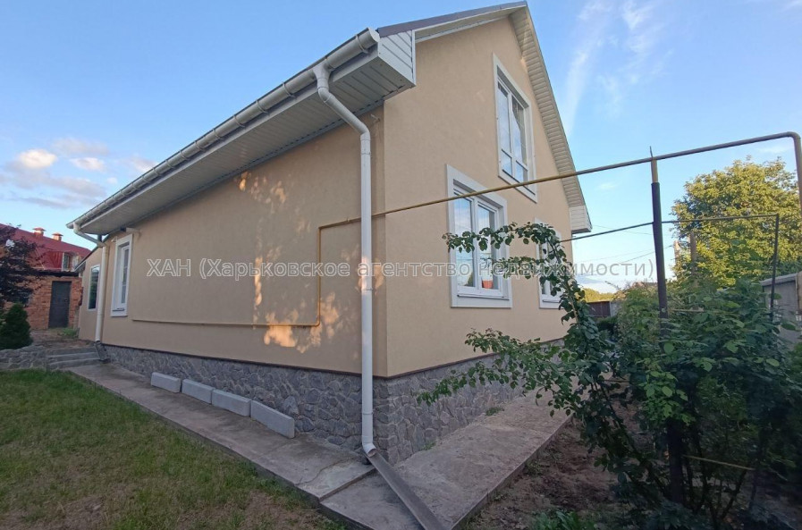 Продам будинок, Зеленогайский просп. , 110 м², 10 соток, капитальный ремонт 