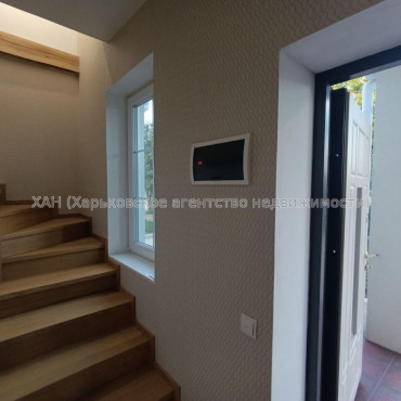 Продам будинок, Зеленогайский просп. , 110 м², 10 соток, капитальный ремонт 