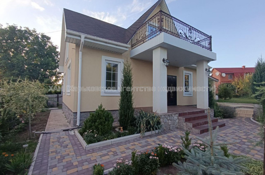 Продам будинок, Зеленогайский просп. , 110 м², 10 соток, капитальный ремонт 