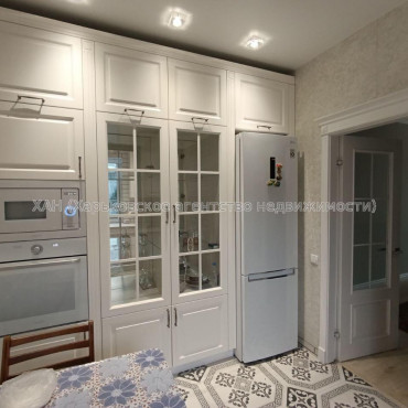 Продам будинок, Зеленогайский просп. , 110 м², 10 соток, капитальный ремонт 