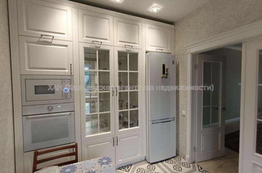 Продам будинок, Зеленогайский просп. , 110 м², 10 соток, капитальный ремонт 