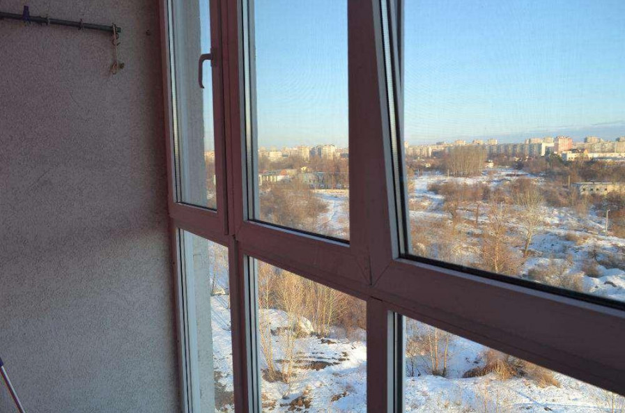 Продам квартиру, Барабашова академика ул. , 2  ком., 85 м², капитальный ремонт 