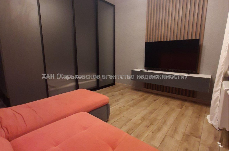 Продам квартиру, Качановская ул. , 2 кім., 57 м², авторский дизайн 