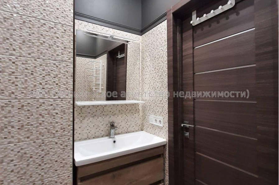 Продам квартиру, Качановская ул. , 2  ком., 57 м², авторский дизайн 