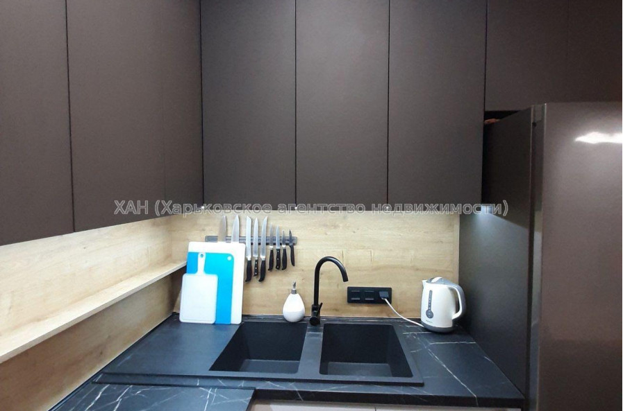 Продам квартиру, Качановская ул. , 2 кім., 57 м², авторский дизайн 