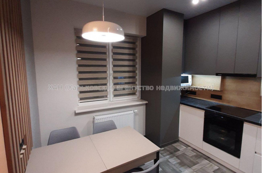 Продам квартиру, Качановская ул. , 2 кім., 57 м², авторский дизайн 