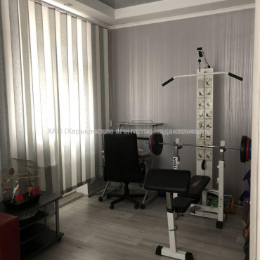 Продам квартиру, Дмитриевская ул. , 4  ком., 95 м², авторский дизайн 