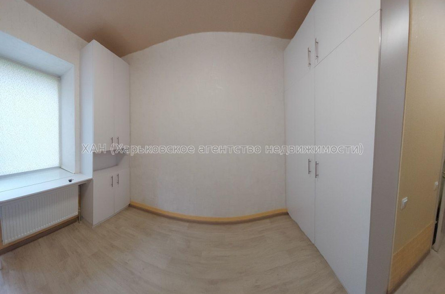 Продам квартиру, Белобровский пер. , 1  ком., 15 м², капитальный ремонт 
