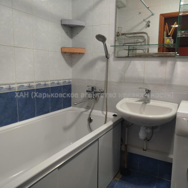 Сдам квартиру, Науки просп. , 2  ком., 55 м², косметический ремонт 